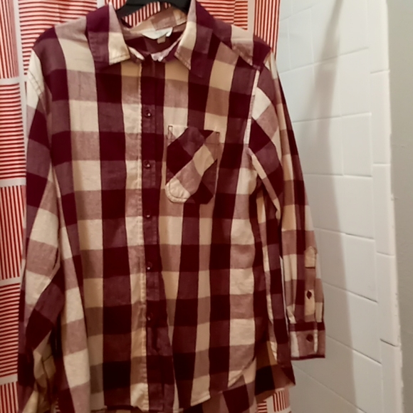 Burgundy flannel 4-6 junior - Picture 1 of 1